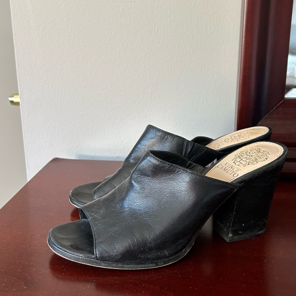 Vince Camuto black heels